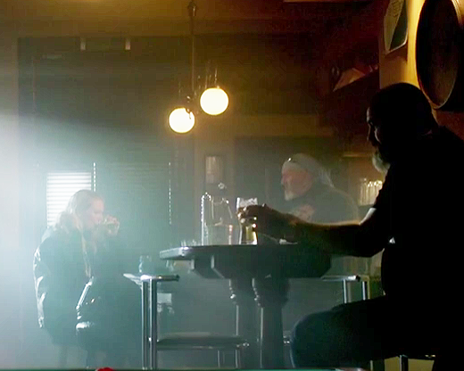 Barman Hells Angels - Huisvrouwen Bestaan Niet 2